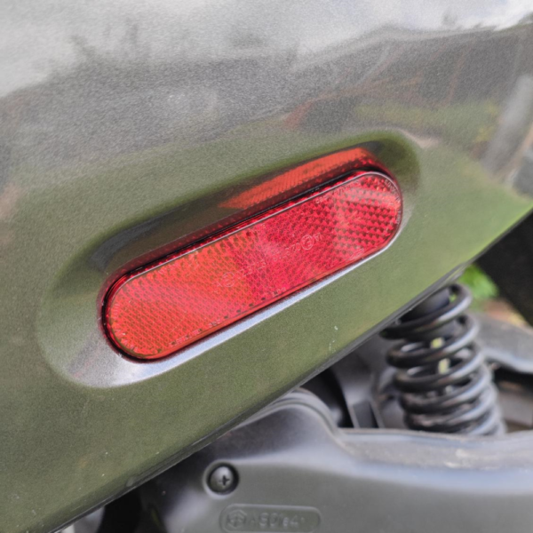 Piaggio Zip rode reflectoren zijkappen SP kappenset